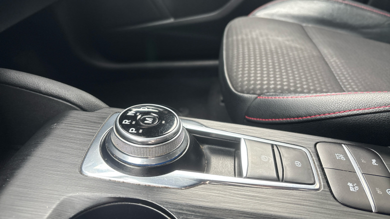 Ford Focus 1.5 EcoBlue 120 ST-Line X 5dr Auto Diesel Hatchback